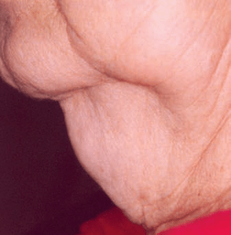 1435047582-1657896373